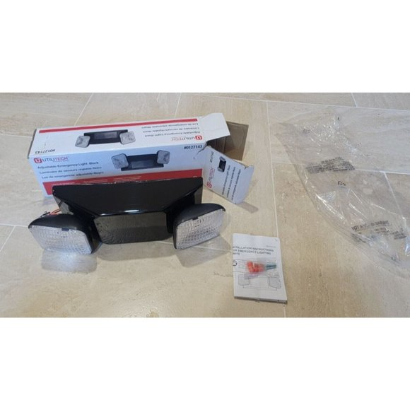 New Utilitech Adjustable Emergency Light LED Model LWSEASB #0127143 Black 16x5"‎ - Picture 1 of 9
